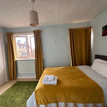 Cozy Private Room For Single Use London Ngoại thất bức ảnh