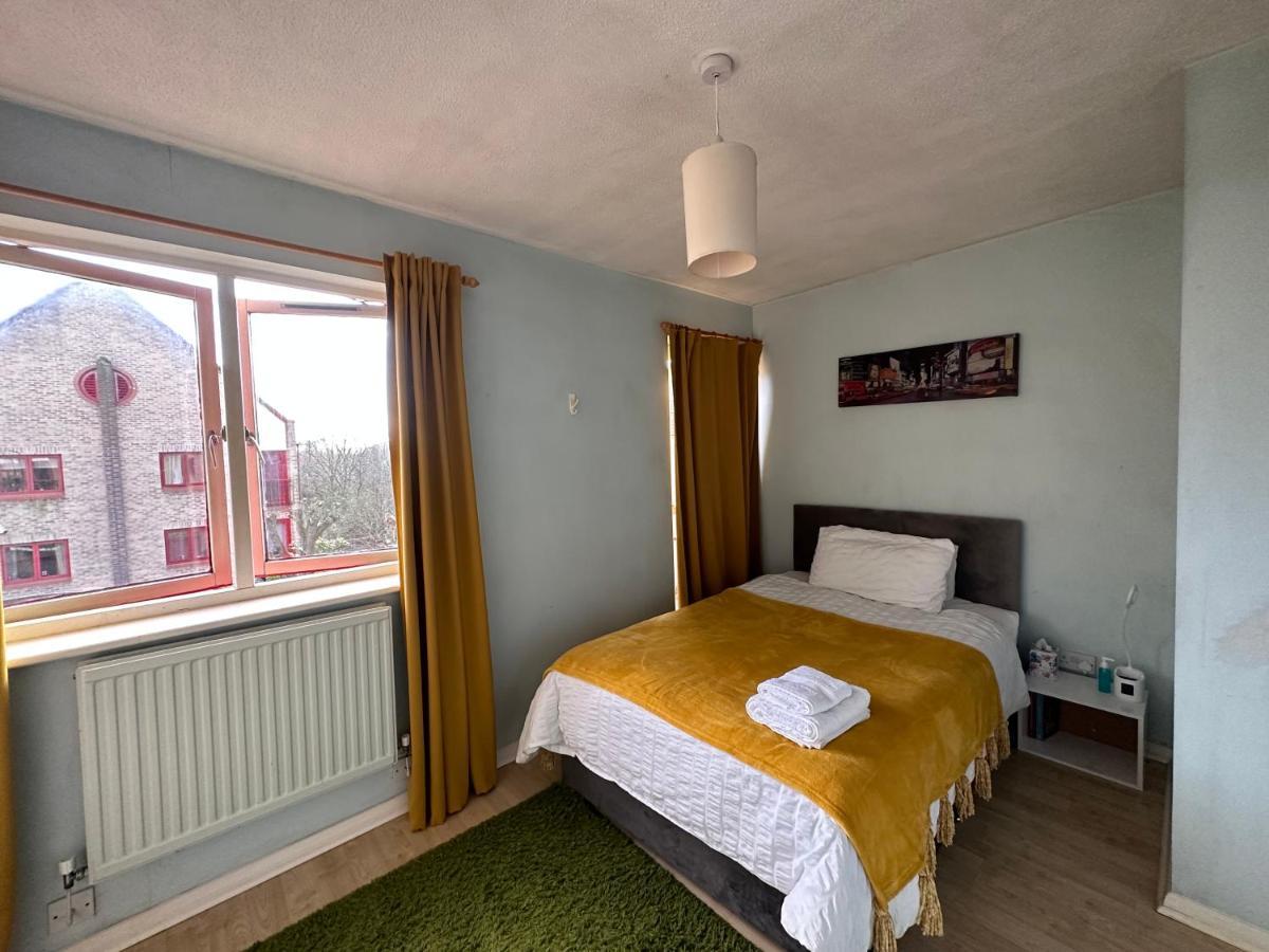 Cozy Private Room For Single Use London Ngoại thất bức ảnh